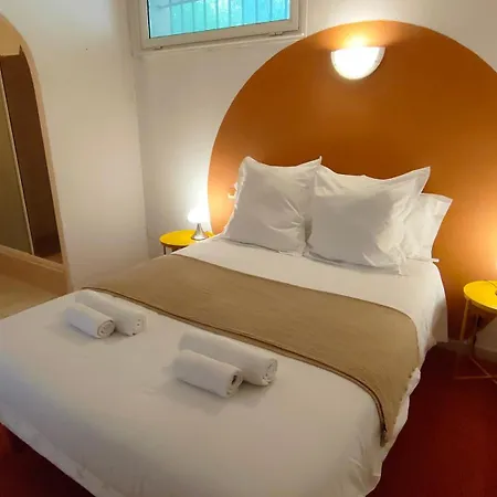 - Piscine Jukebox 6 Pers Villa